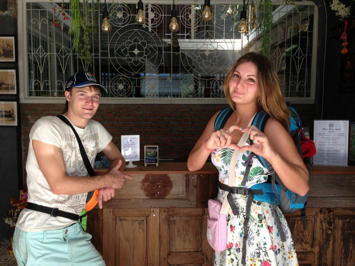 Nivas Siam Hostel Bangkok Exterior foto